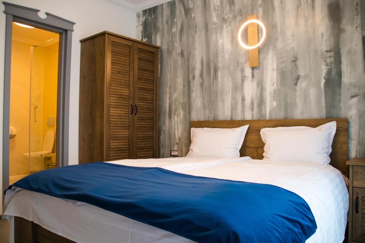 Hotel Angel Sofia Fălticeni Eksteriør bilde