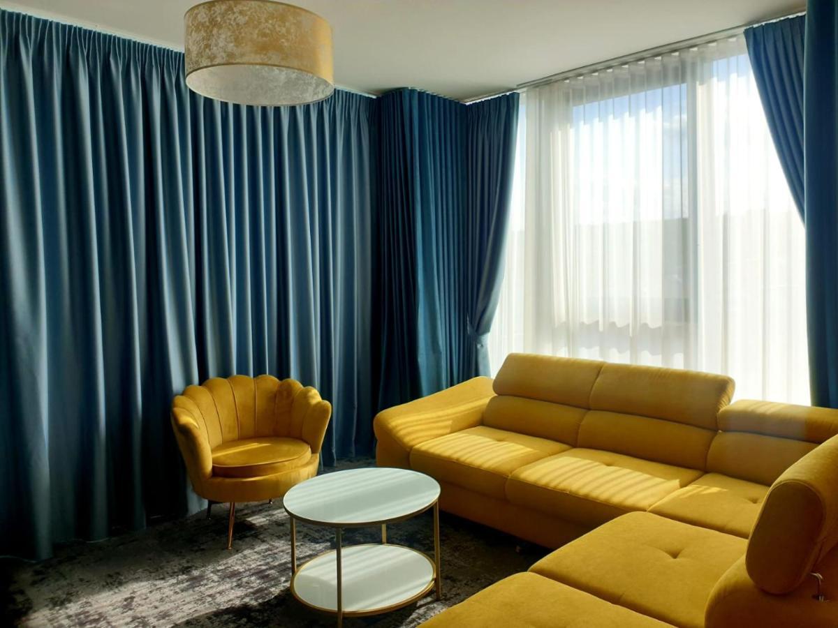 Hotel Angel Sofia Fălticeni Eksteriør bilde